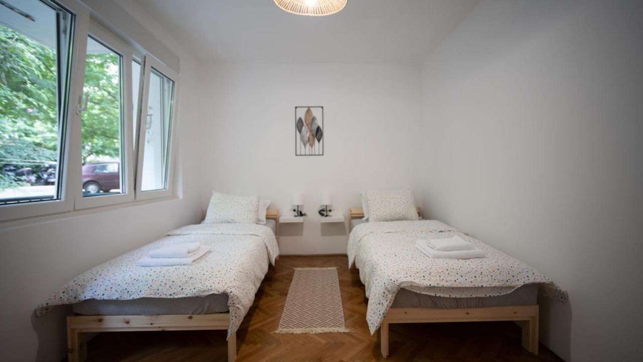 Cozy Apartment, 10 Minutes Walking Distance From The Old Town Kotor Kültér fotó